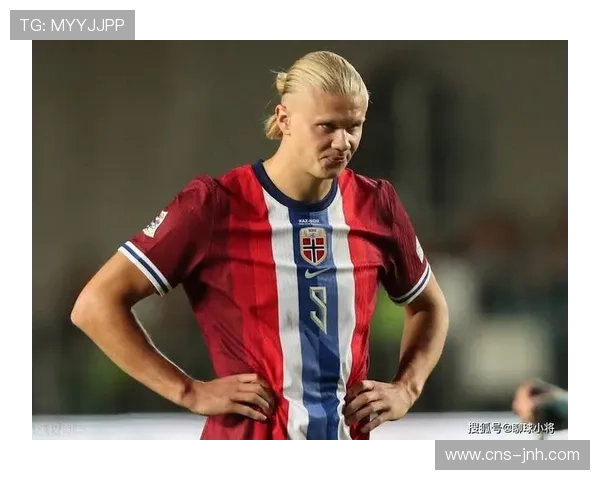 哈萨克斯坦17岁小将萨特帕耶夫破门，成欧冠历史首人